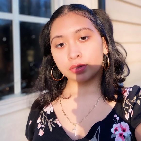 Meet your Posher, Lisvet - Picture 1 of 1